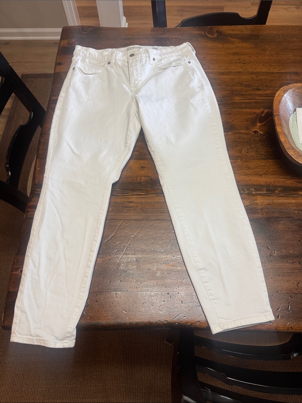 Lucky Brand Men’s White Slim Straight Jeans